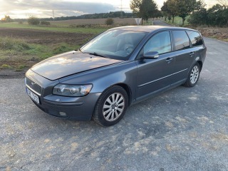 Volvo  V50 2,4   5 válec , R.v. 2004