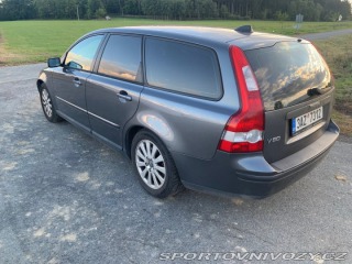 Volvo Ostatní modely V50 2,4   5 válec , R.v. 2004 2004