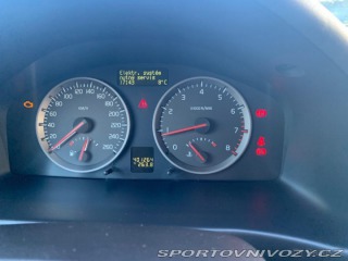 Volvo Ostatní modely V50 2,4   5 válec , R.v. 2004 2004