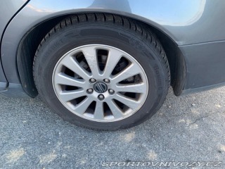 Volvo Ostatní modely V50 2,4   5 válec , R.v. 2004 2004