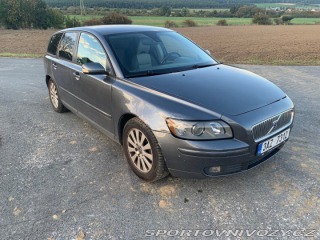 Volvo Ostatní modely V50 2,4   5 válec , R.v. 2004 2004