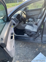Volvo Ostatní modely V50 2,4   5 válec , R.v. 2004 2004