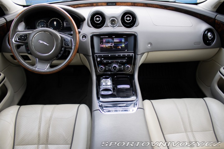 Jaguar XJ R 3.0 V6 250 kW / AJ NA 2017