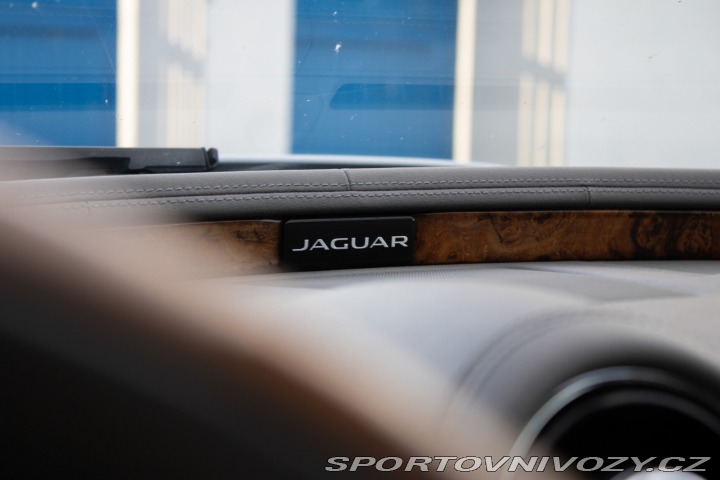 Jaguar XJ R-Sport 3.0 V6 250 kW / 2017