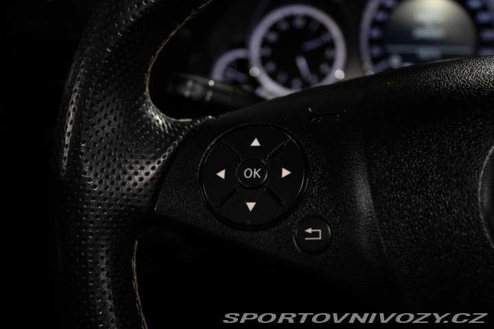 Mercedes-Benz E Kupé  250 CDI Blue A/T 15 2010