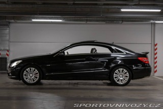 Mercedes-Benz E Kupé  250 CDI Blue A/T 15 2010