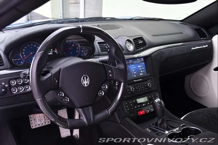 Maserati GranTurismo SPORT 4.7 V8 MC CARBON ČR 2016