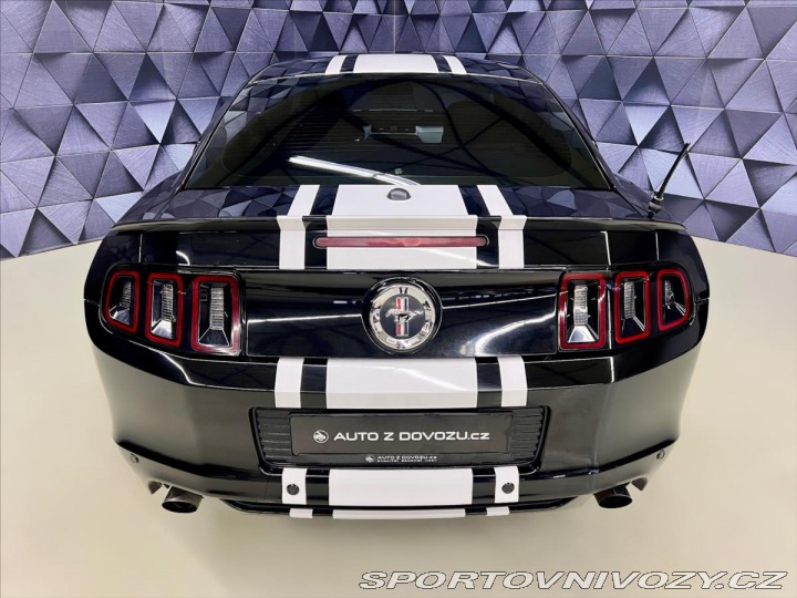 Ford Mustang 3,7 L V6 A/T 227KW, PREMI 2014