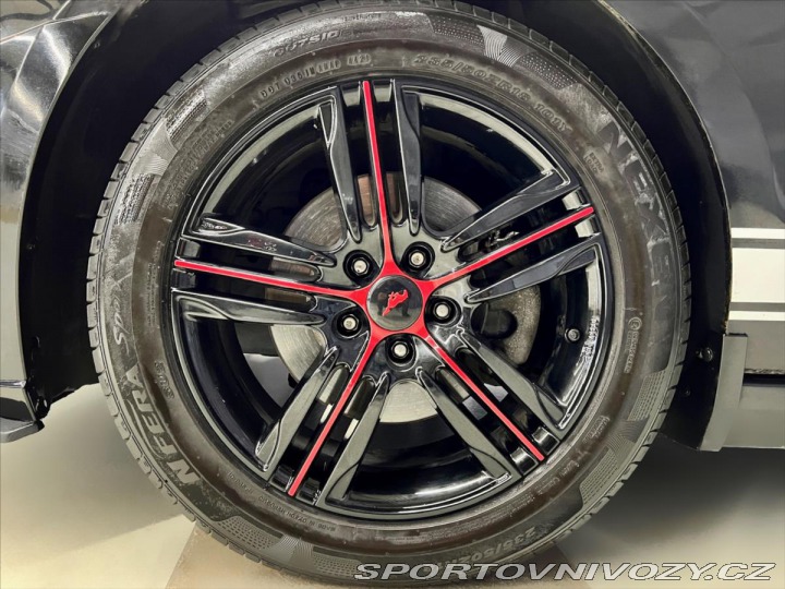 Ford Mustang 3,7 L V6 A/T 227KW, PREMI 2014