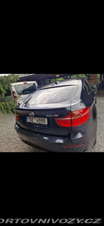 BMW X6 4,4   M, 555 koní 2010