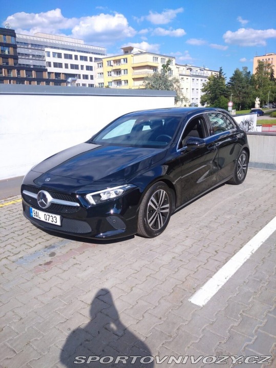 Mercedes-Benz A  2022
