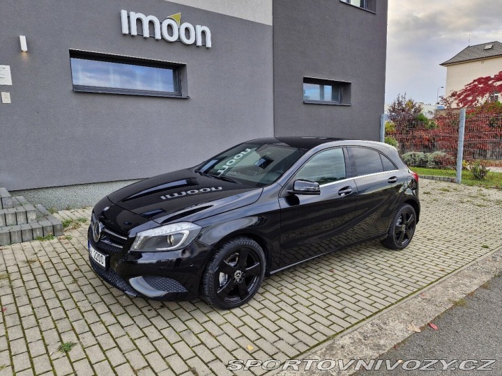Mercedes-Benz A 122PS NAVI KŮŽE BIXENONY 2014
