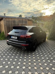 Porsche Cayenne 4,2   S V8 2018