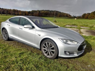 Tesla Model S P85 Signature (2013)