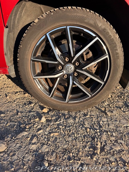 Volkswagen Ostatní modely Multivan 2,0   t7 2023