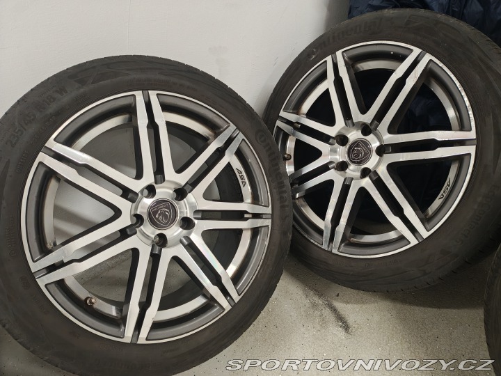 Peugeot 407 Coupé 2.7 HDI V6 2009