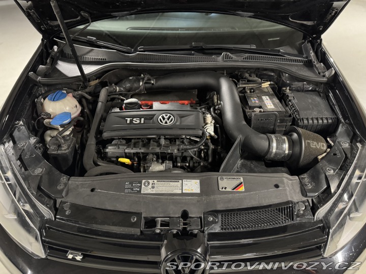 Volkswagen Golf Golf R 2.0TSi 299kW DSG 2010