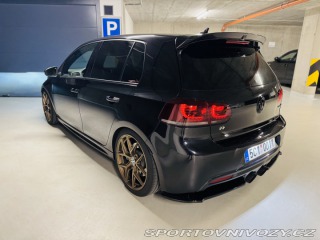 Volkswagen Golf Golf R 2.0TSi 299kW DSG 2010