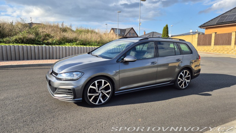 Volkswagen Golf 2,0GTD 135kw DSG po rozv.