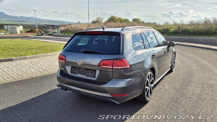 Volkswagen Golf 2,0GTD 135kw DSG po rozv. 2017