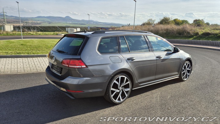 Volkswagen Golf 2,0GTD 135kw DSG po rozv. 2017