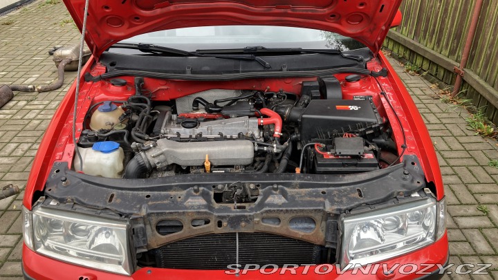 Škoda Octavia RS  2001