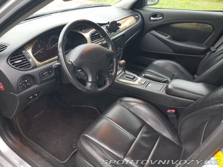 Jaguar S-Type  2001