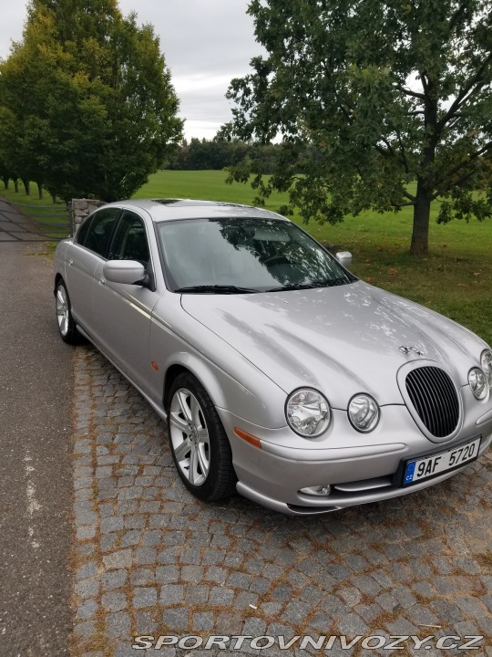 Jaguar S-Type  2001