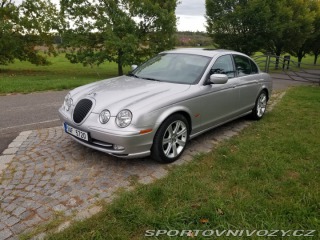 Jaguar S-Type  2001