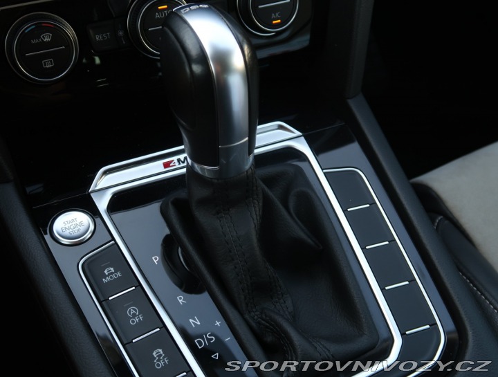 Volkswagen Ostatní modely Passat Highline 2.0 BiTDI 2016