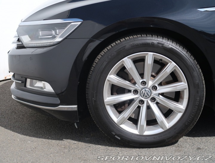 Volkswagen Ostatní modely Passat Highline 2.0 BiTDI 2016