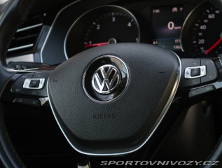 Volkswagen Ostatní modely Passat Highline 2.0 BiTDI 2016