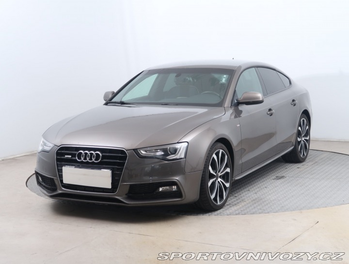Audi A5 S-Line 2.0 TDI 2013