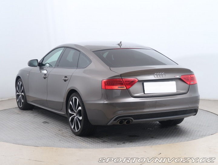 Audi A5 S-Line 2.0 TDI 2013