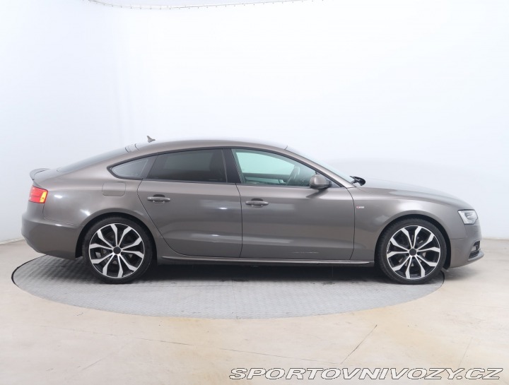 Audi A5 S-Line 2.0 TDI 2013