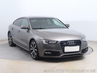 Audi A5 S-Line 2.0 TDI 2013