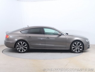 Audi A5 S-Line 2.0 TDI 2013