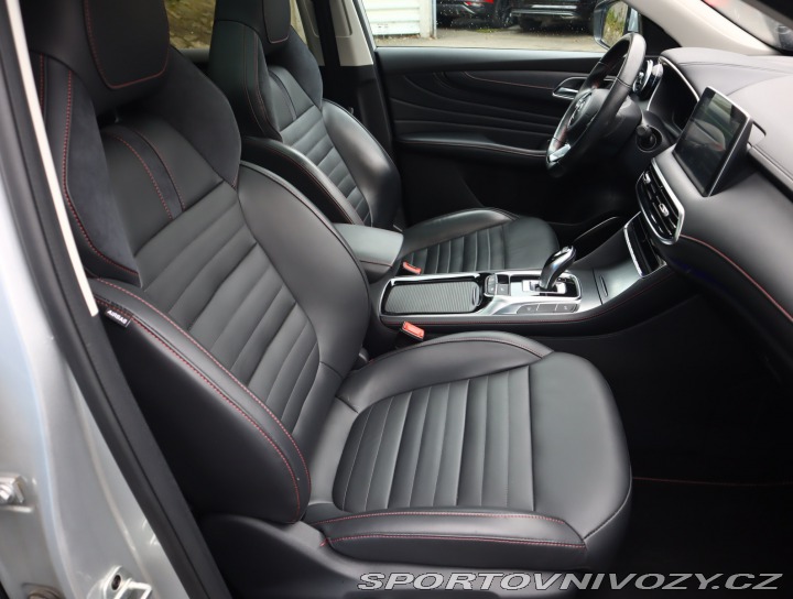 MG Ostatní modely HS Exclusive EHS 2023