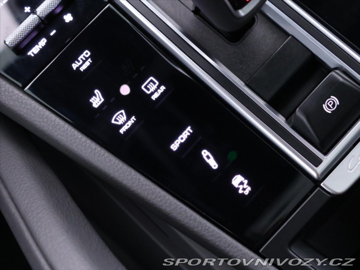 Porsche Cayenne 3,0 250kW 4x4 DPH ALU 2018