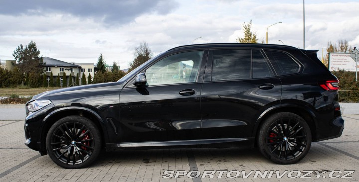 BMW X5 xDriveM50i, 390kW (2022) 2022