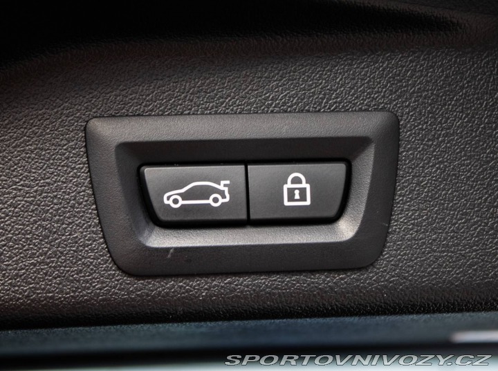 BMW X5 xDriveM50i, 390kW (2022) 2022