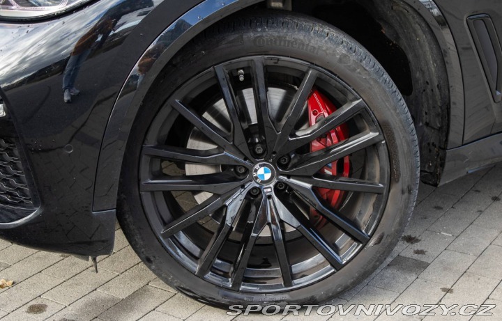 BMW X5 xDriveM50i, 390kW (2022) 2022