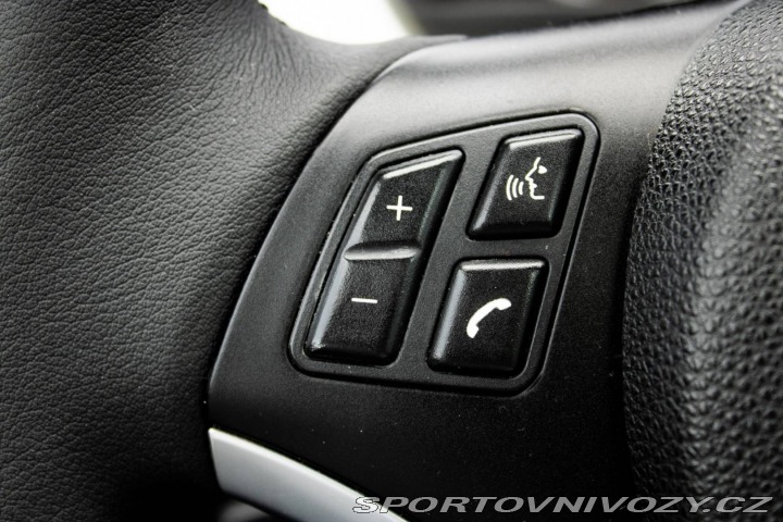 BMW 3 Touring  330d xDrive A/T 2007