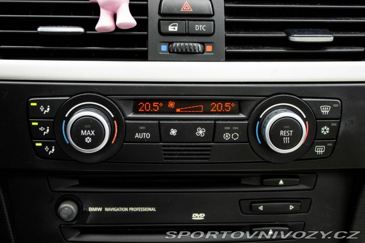 BMW 3 Touring  330d xDrive A/T 2007