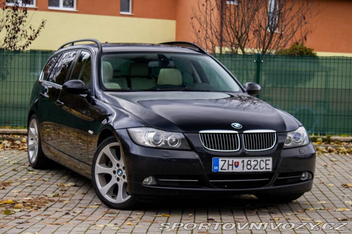 BMW 3 Touring  330d xDrive A/T 2007