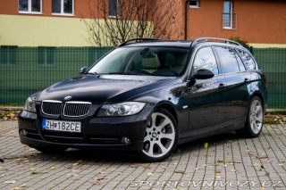BMW 3 Touring  330d xDrive A/T 2007