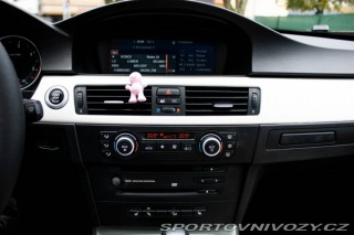 BMW 3 Touring  330d xDrive A/T 2007