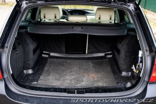 BMW 3 Touring  330d xDrive A/T 2007