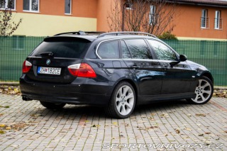 BMW 3 Touring  330d xDrive A/T 2007