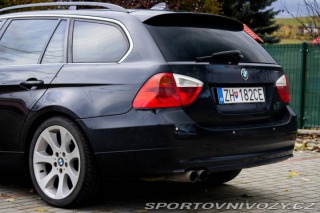BMW 3 Touring  330d xDrive A/T 2007